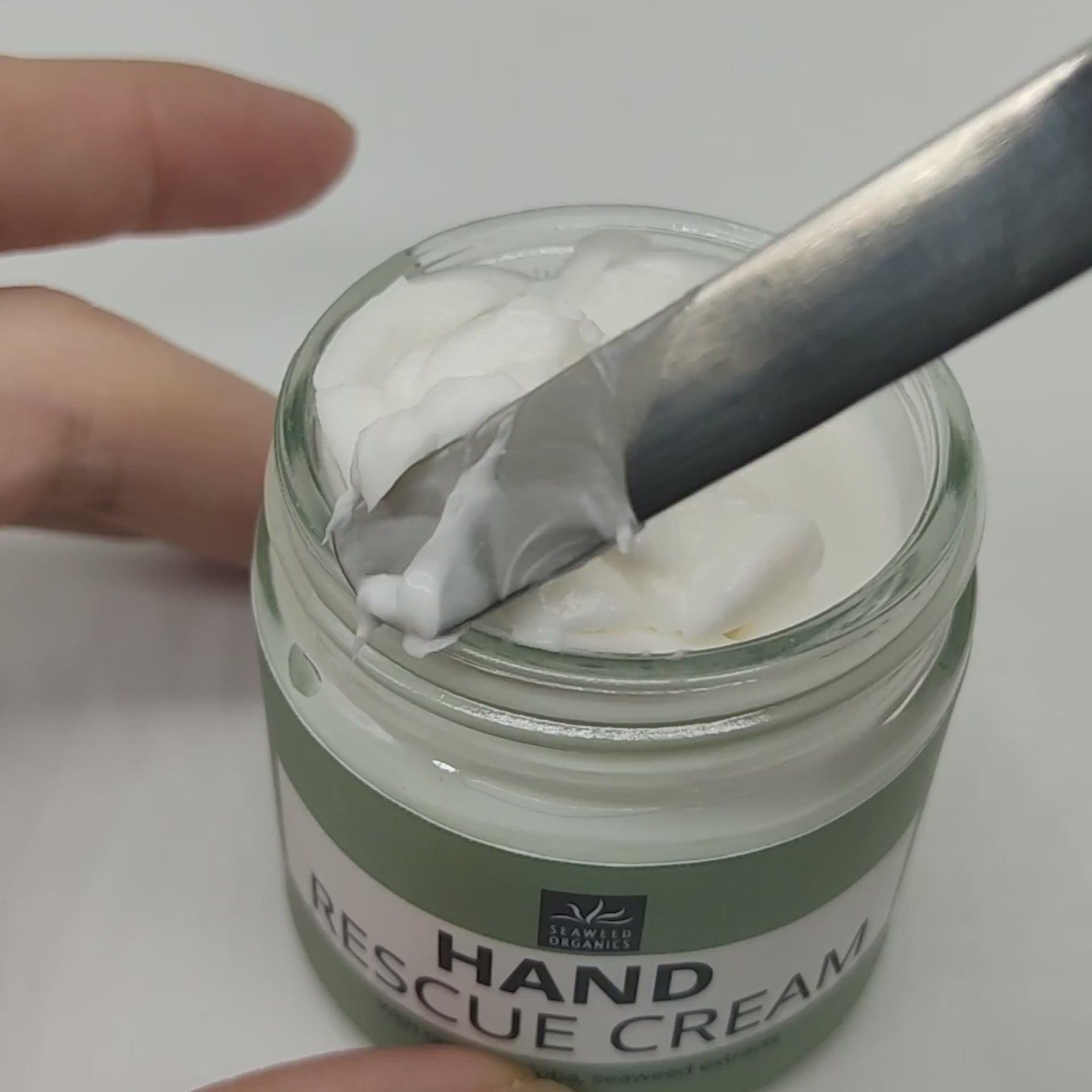 Seaweed organics rich Hand Rescue Cream with Scottish Jojoba seed oil, seaweed extract. Prevent acne and keep hydrating your hands. white and buttery texture. regiestered SCPN in the UK.